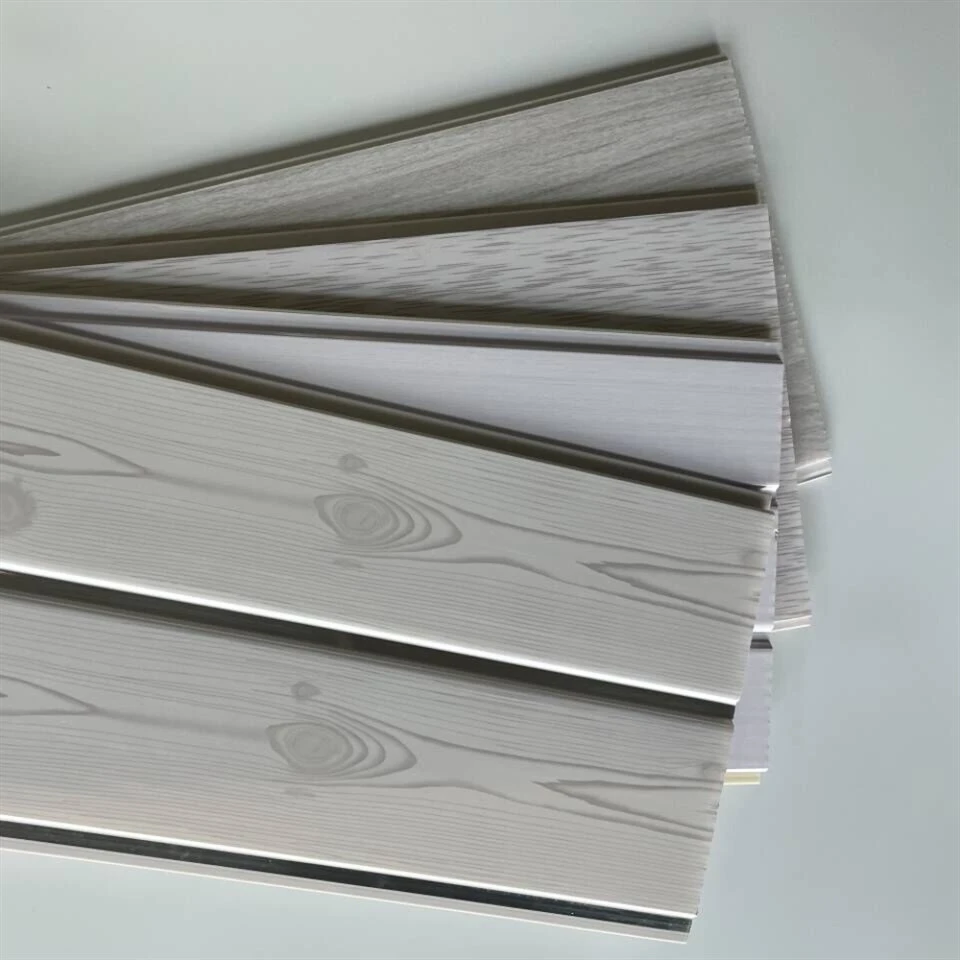 Langit -langit kayu PVC